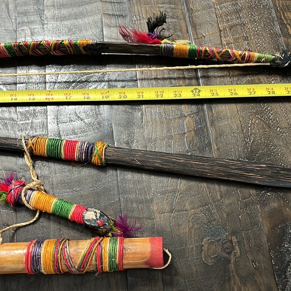 Vintage Venezuelan Yanomami Indian Bow & Arrow, Knife, Spear and Quiver - Picture 8 of 10